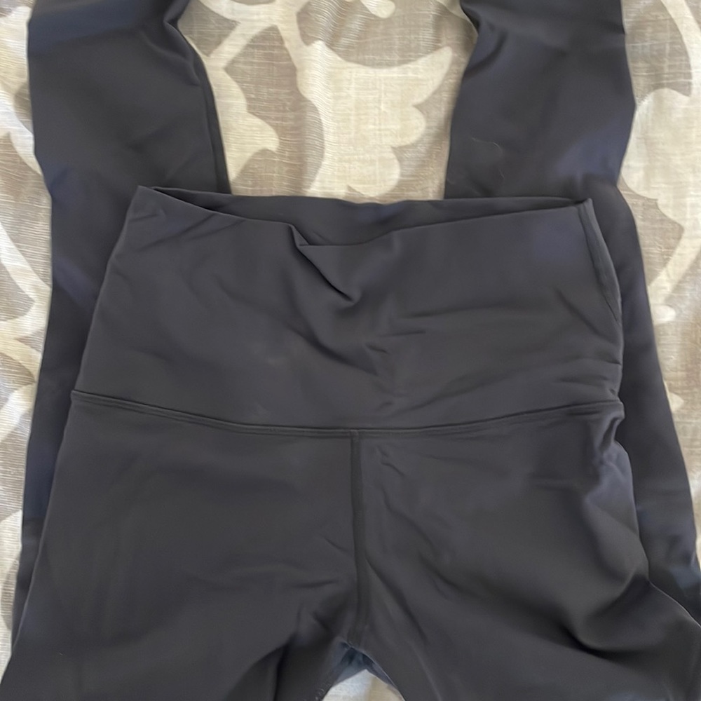 Born Primitive Size S Gray Lift Yourself Up 7/8 Legging